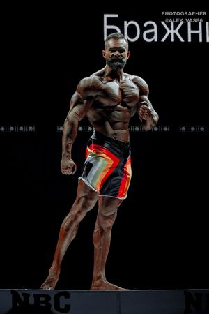 MEN'S PHYSIQUE